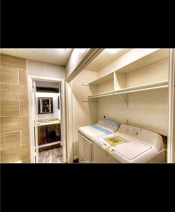 5th image of 806 Navarro Dr APT D