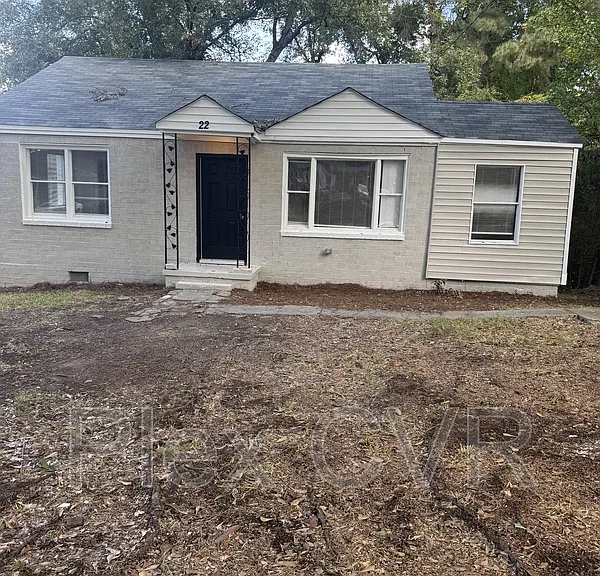 22 Mason Dr — Photo 1