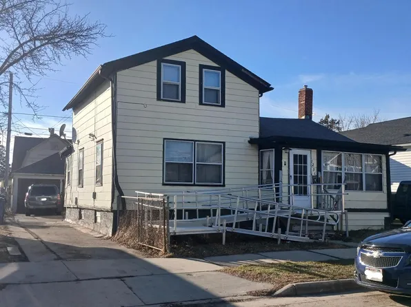 1236 Grand AVENUE, Racine, WI 53403