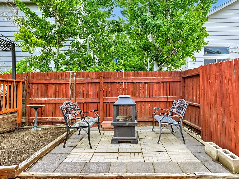 10522 Taylor Ave — Photo 12