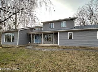 73 Ramblewood Dr, White Haven, PA 18661