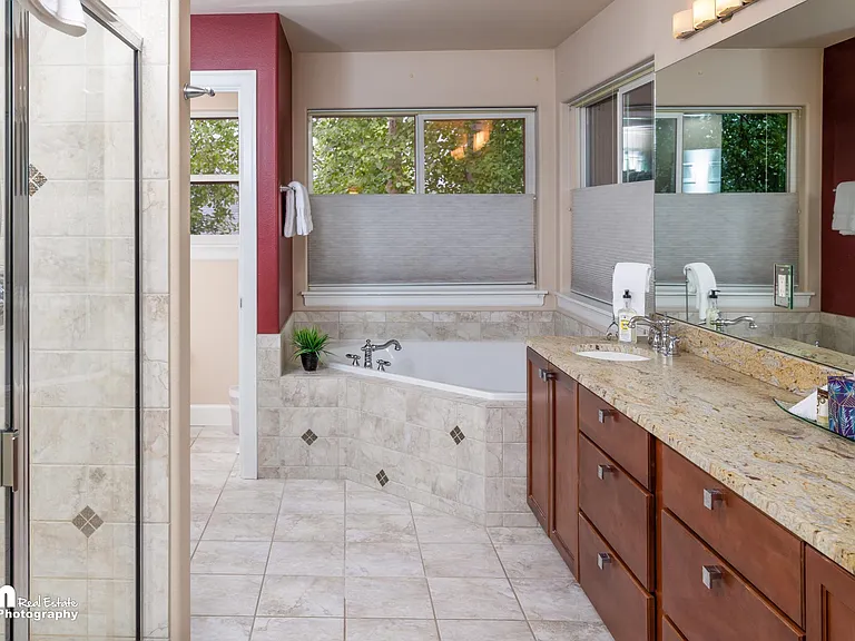 6266 Aldona Cir — Photo 12