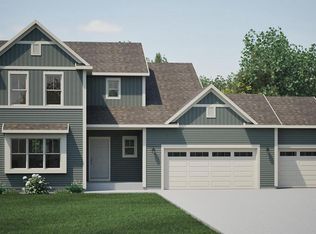 740 Johnson St, Watertown, WI 53094