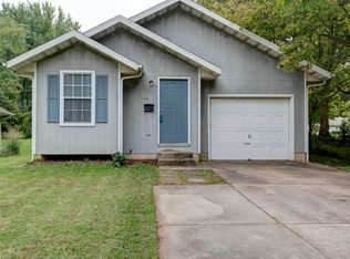 3128 W Mount Vernon St, Springfield, MO 65802