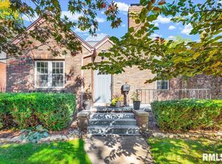 317 W Corrington Ave, Peoria, IL