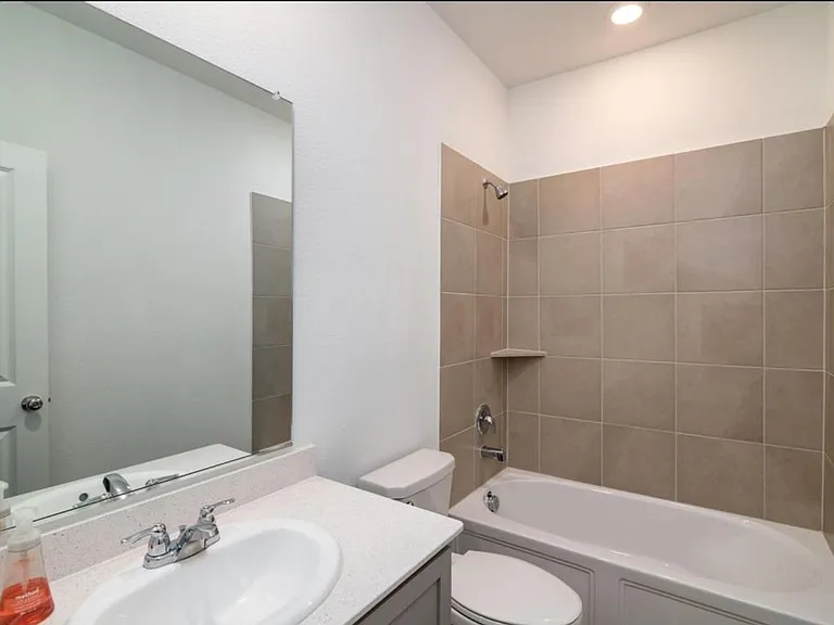 4909 Woodloch Dr — Photo 16