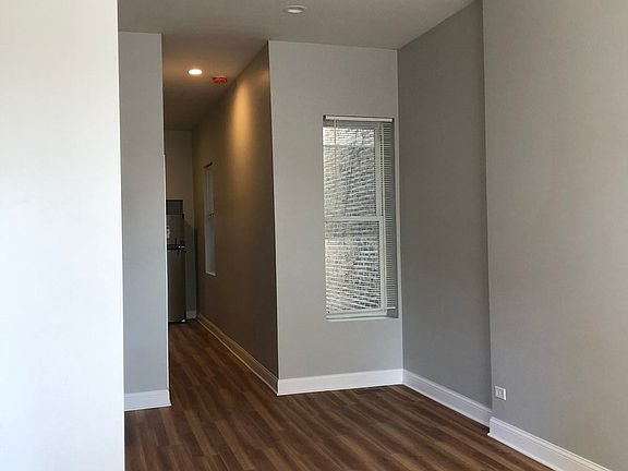 5th image of 3623 S Emerald Ave #2