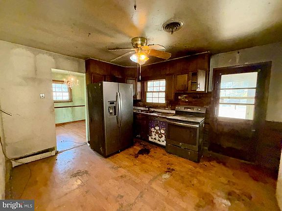 5th image of 5314 Wendy Rd