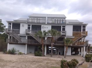 695 E2 Mashes Sands Rd, Ochlockonee, FL 32346