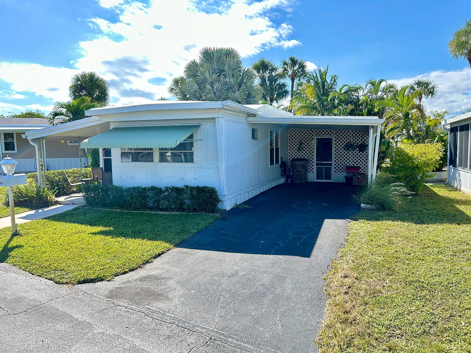 2 bed, 1.5 bath, 600 sqft, $2,500 — Photo 3