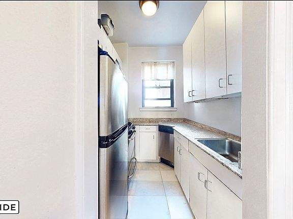 3rd image of 120 W 86th St APT 11A