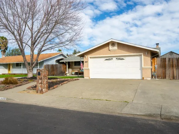 107 Andover Drive, Vacaville, CA 95687