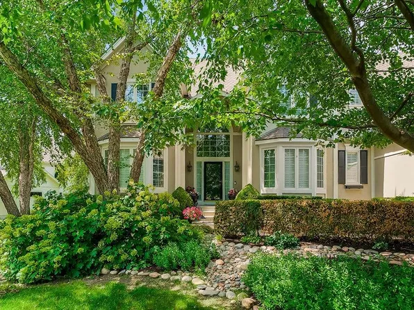 13012 Rosehill Rd, Overland Park, KS 66213
