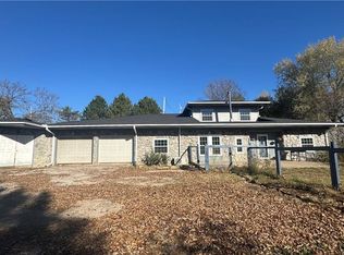 26609 NE 98th St, Excelsior Springs, MO 64024