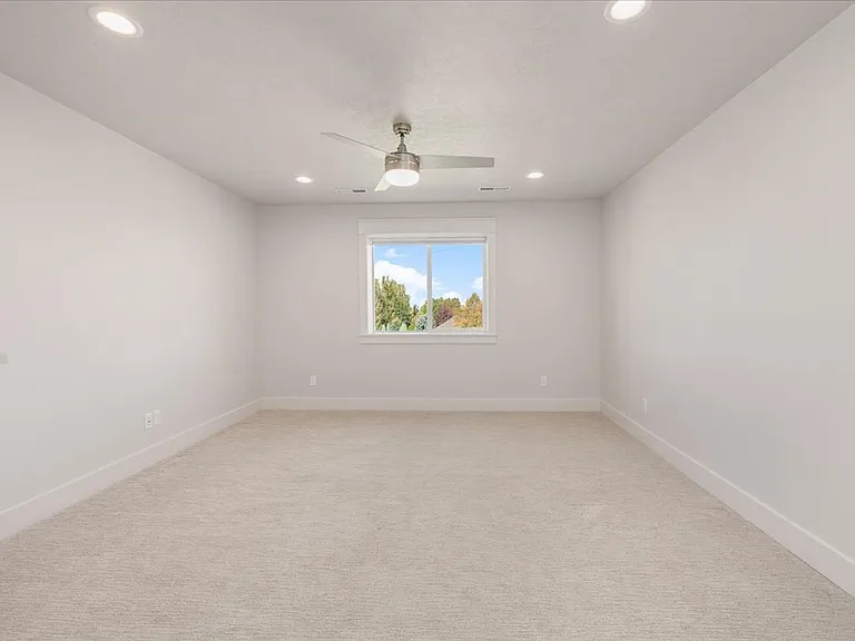 11554 W Buteo Dr — Photo 2