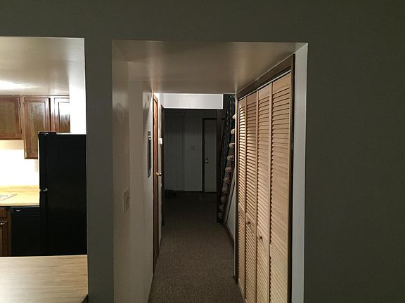 4th image of 7636 Whitcomb St APT C