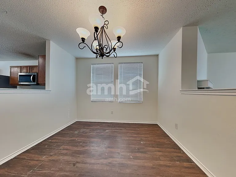1637 Baxter Springs Dr — Photo 5