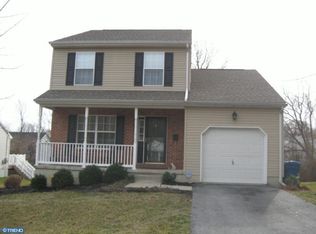 8 Princeton Ave, Claymont, DE 19703