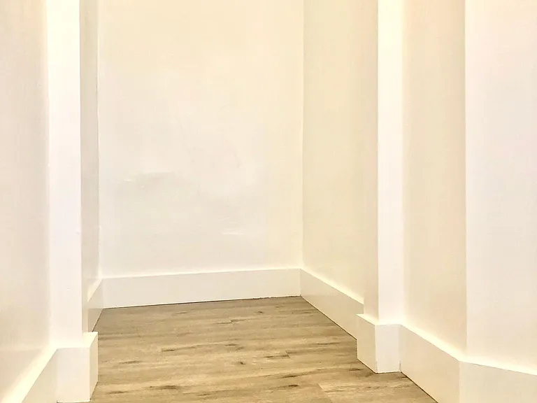 121 N New Hampshire Ave #101 — Photo 7