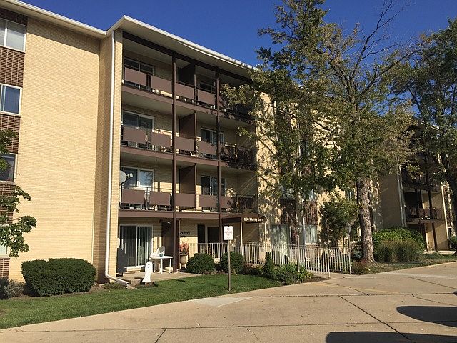1st image of 650 Murray Ln Unit 207
