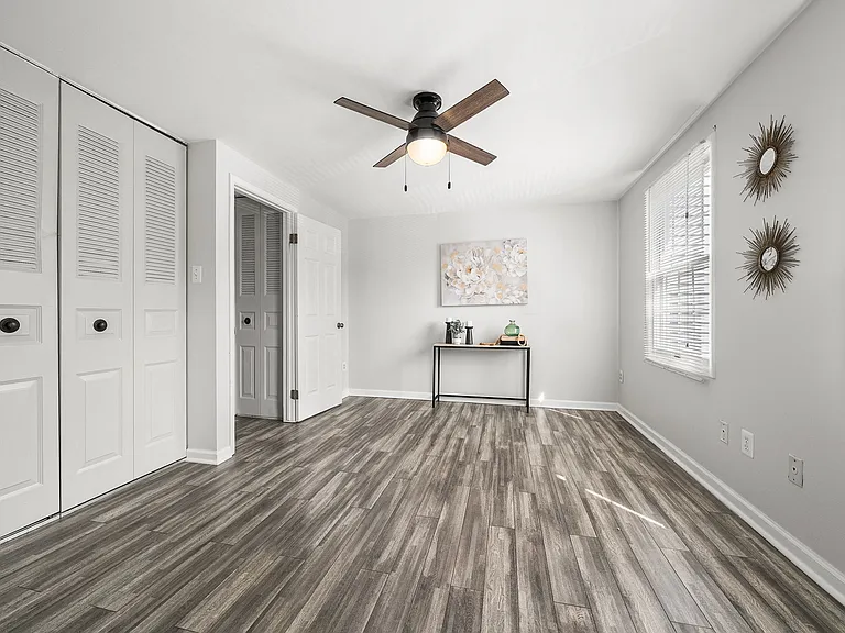 8607 Kenosha Ct — Photo 11