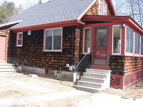 25 Falmouth Rd Photo 1