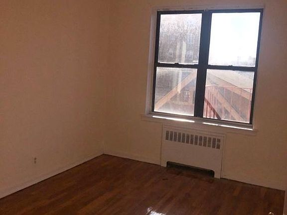 3rd image of 4385 Vireo Ave APT 4J