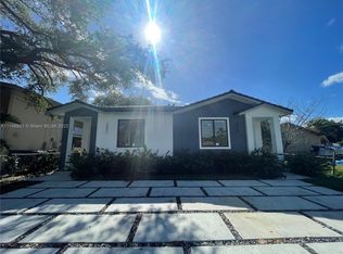 3096 NW 27th St, Miami, FL 33142