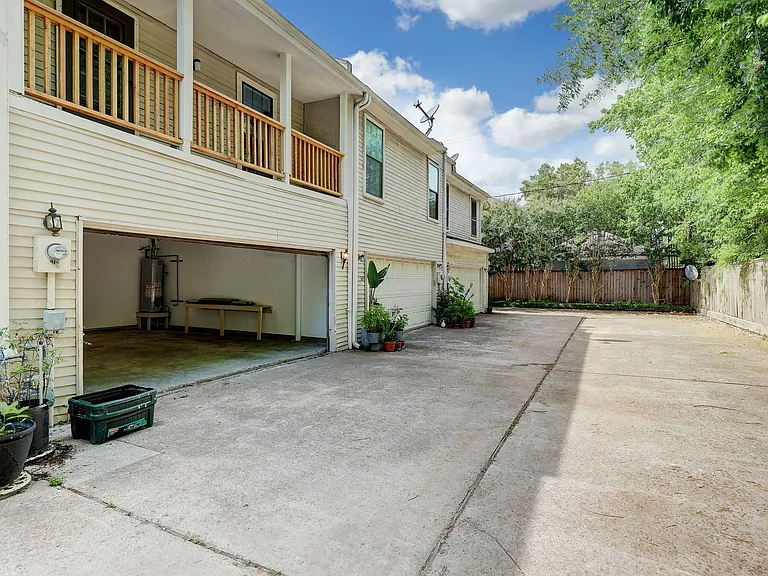 6725 Belmont St — Photo 25