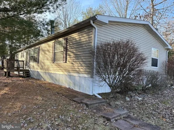 239 Jill Ct, New Ringgold, PA 17960