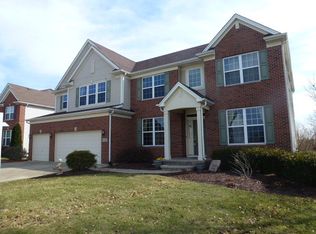 1125 Dorr Dr, Sugar Grove, IL 60554