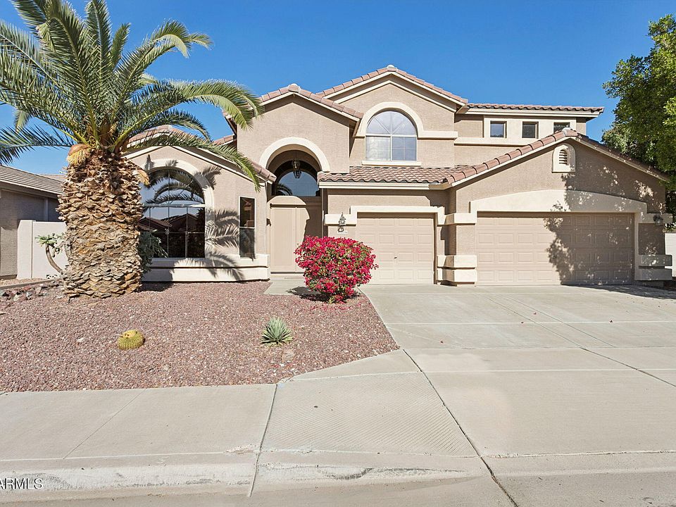 1st image of 13556 W MONTEBELLO Avenue