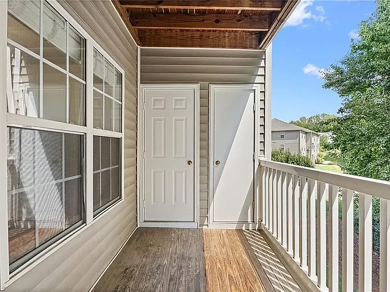1023 Timberline Ridge Ct — Photo 2