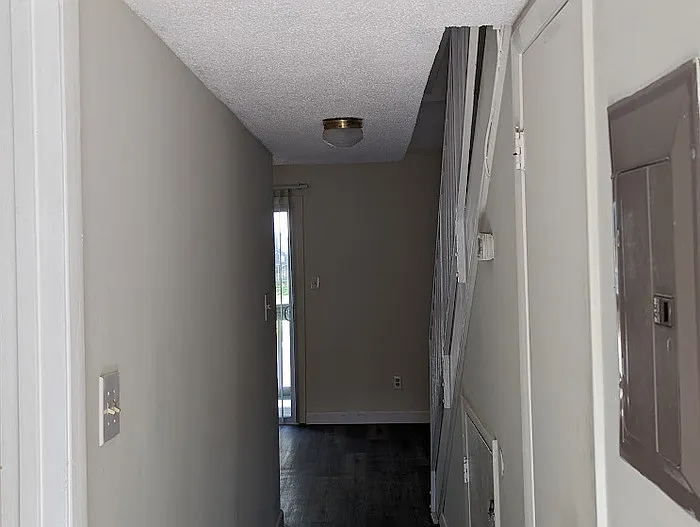 2 bed, 2.0 bath, $1,400 — Photo 3