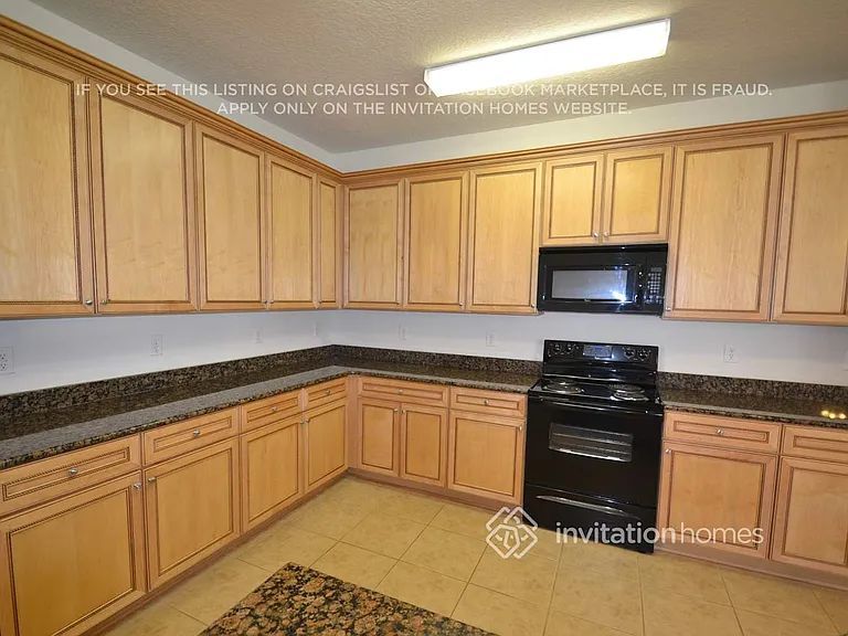 3320 Pino Ave — Photo 6