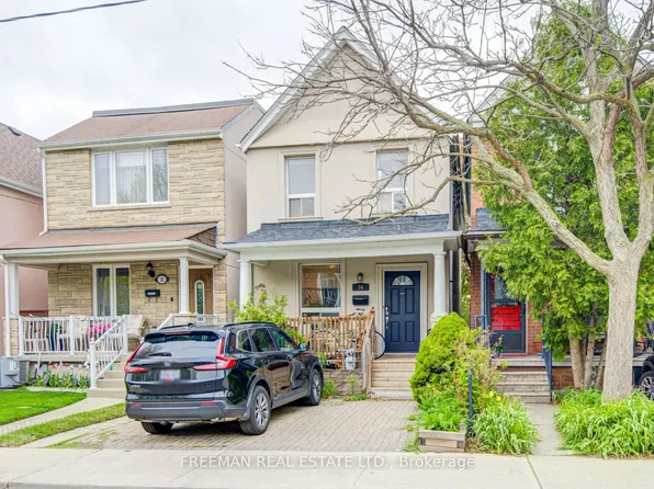 26 Hallam St, Toronto, ON M6G 1W2
