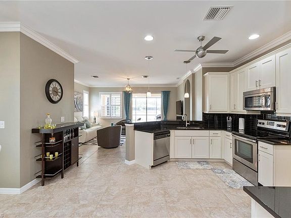 5th image of 10472 Materita Dr