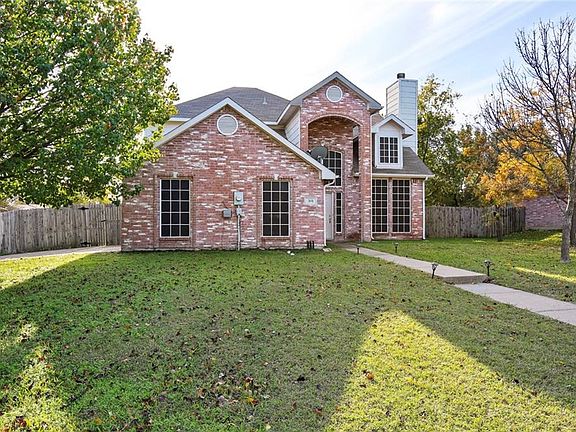 2nd image of 301 Westwood Dr