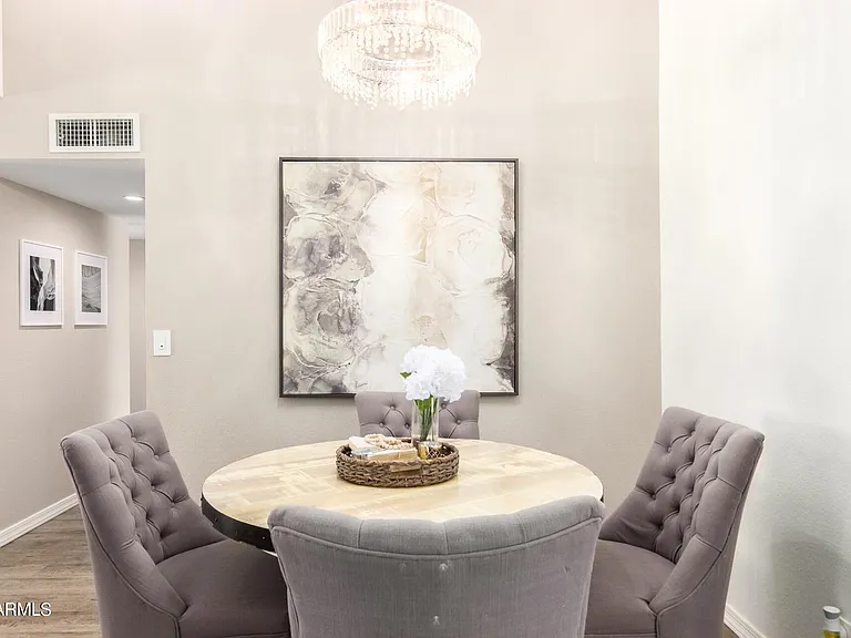 311 E Pinon Way — Photo 11