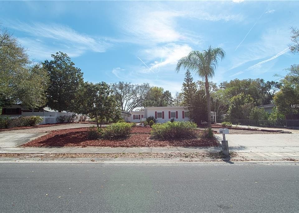 1st image of 1450 Park Dr
