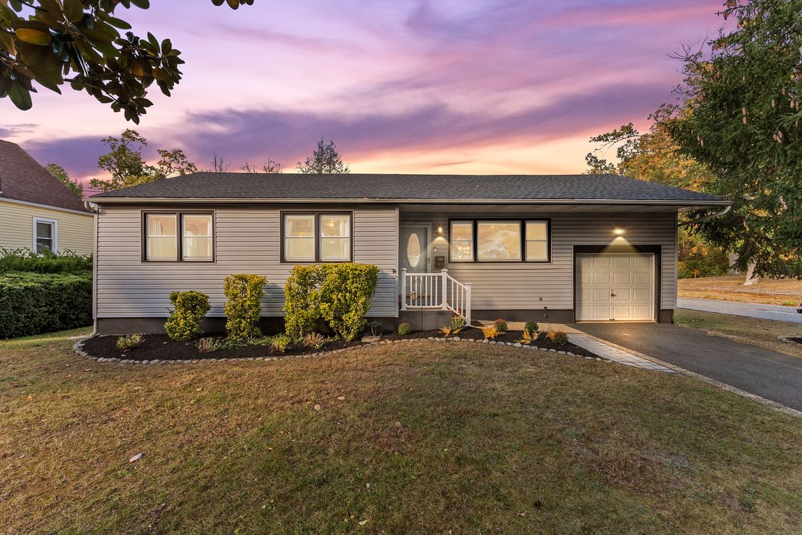 next background image