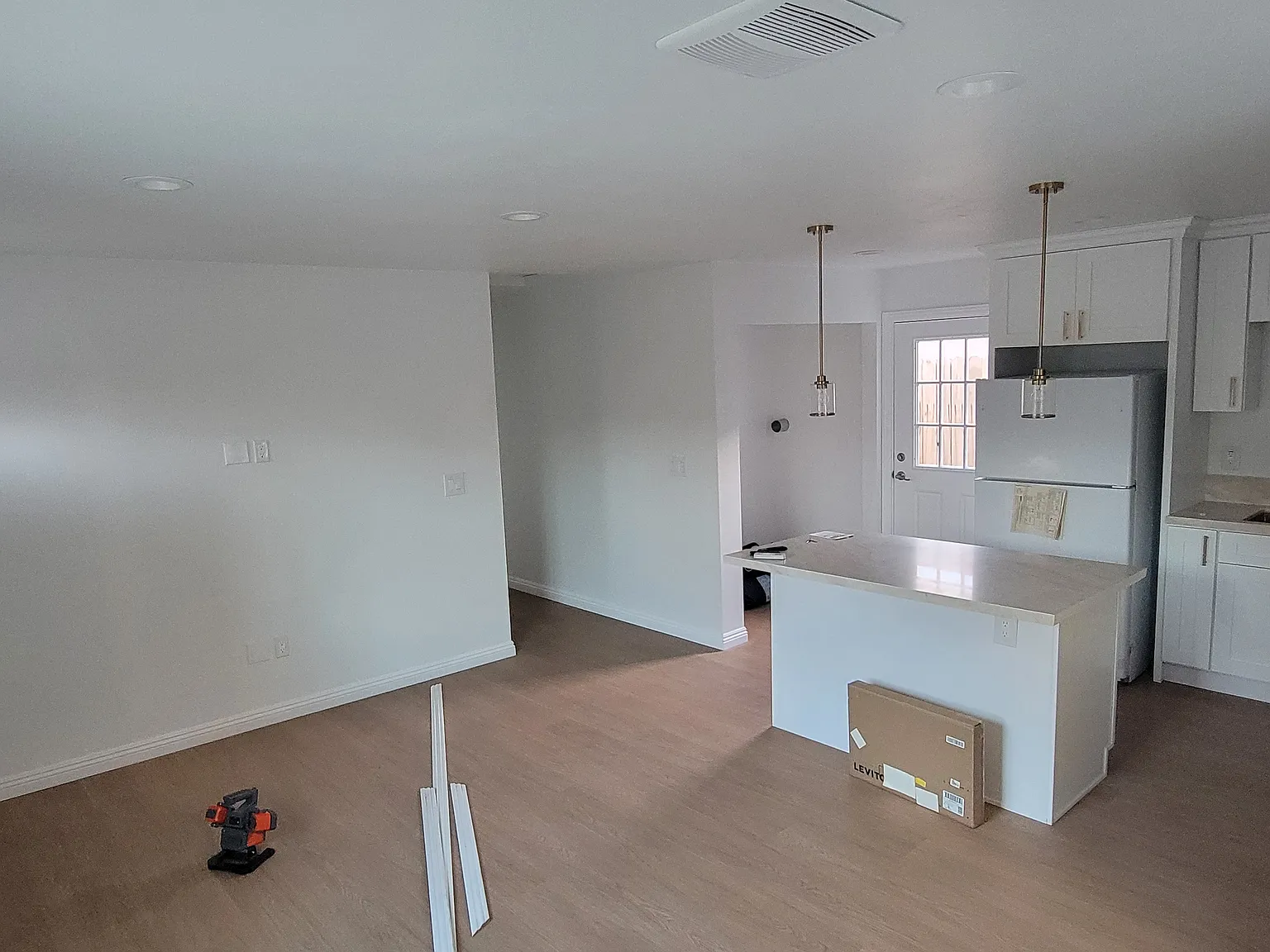 2 bed, 780 sqft, $2,800 — Photo 3