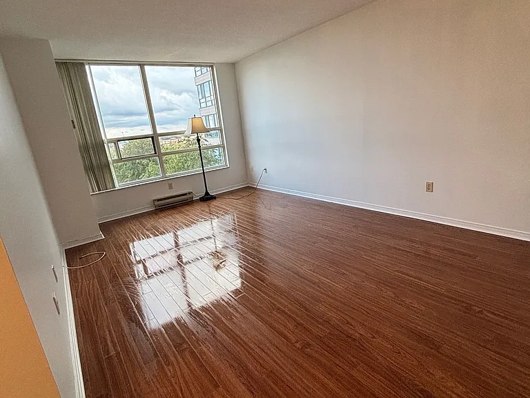 250 Webb Dr #701 — Photo 4