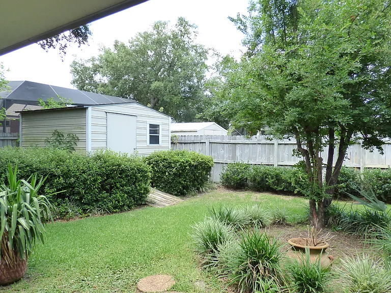 1113 Crane Cove Blvd — Photo 11