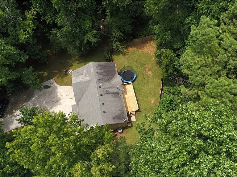 127 Angela Ln — Photo 8