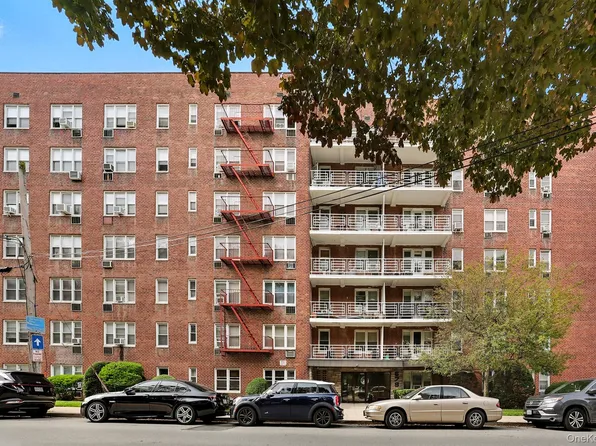 679 Warburton Avenue #8P, Yonkers, NY 10701