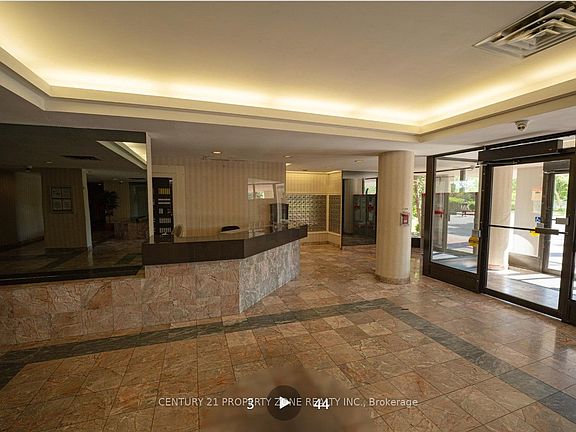 3rd image of 3 Rowntree Rd #612
