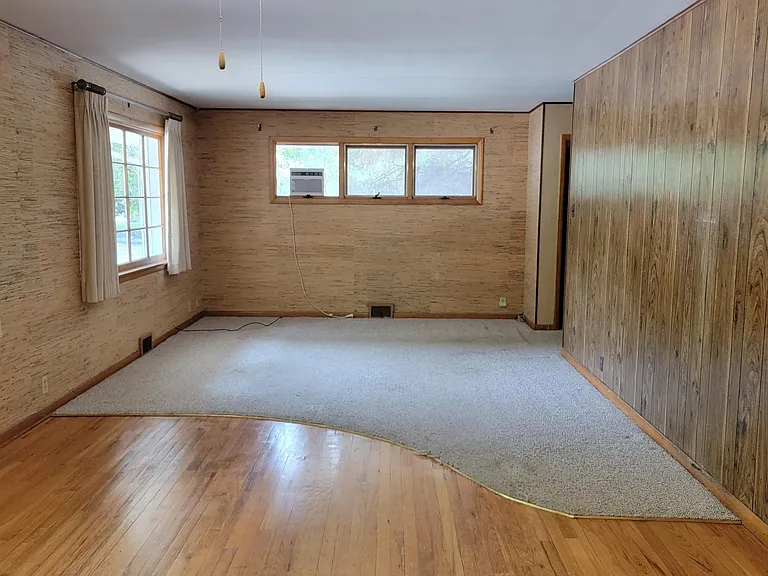 840 Faith Ct — Photo 5