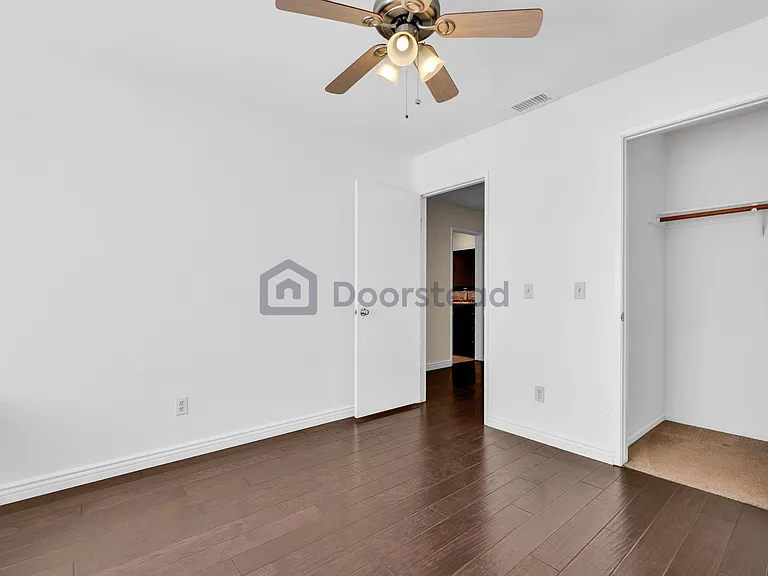 11018 Charleston St — Photo 29