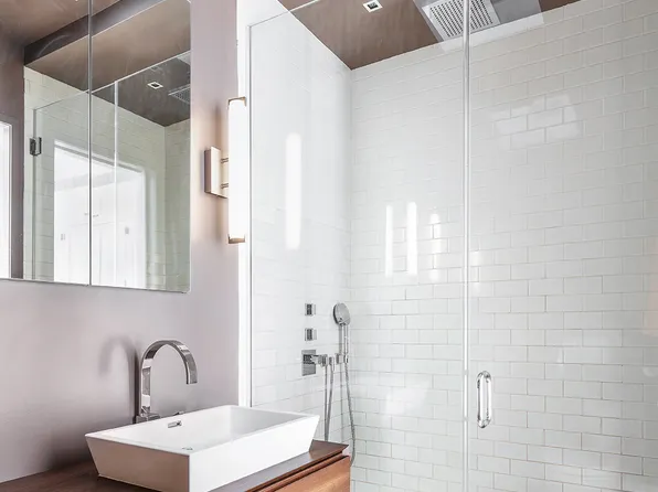 366 Broadway image 9 of 13